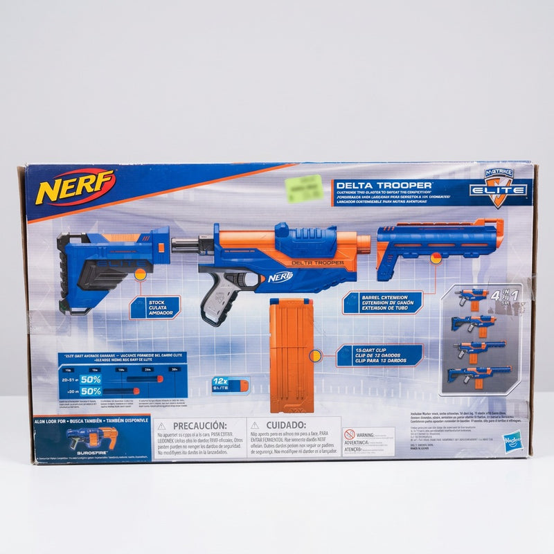 Box back showing the stock, barrel extension and 12-dart clip as four builds