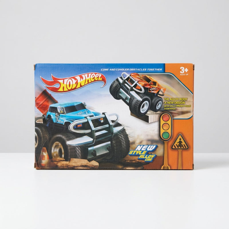 Box front with the Cyclone name and the New Style Alloy Car badge