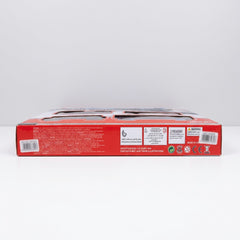 Box back showing the oval track layout and its 104 by 68 centimetre measurements