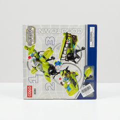 Green building-block plane box, back panel showing the 3-in-1 alternate builds and the choking-hazard warning