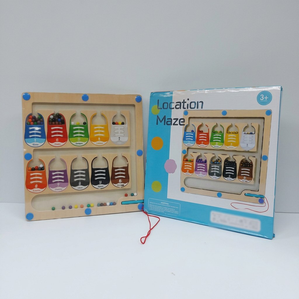 Wooden lacing board with 10 colour-matched shoe tabs and a bead maze run along the bottom