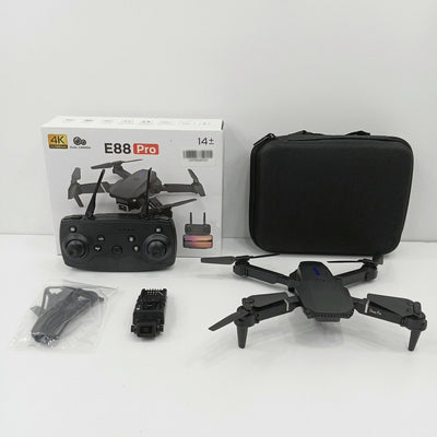 Drone box front with the 4K and Dual Camera badges, the E88 Pro name and the 14+ age mark