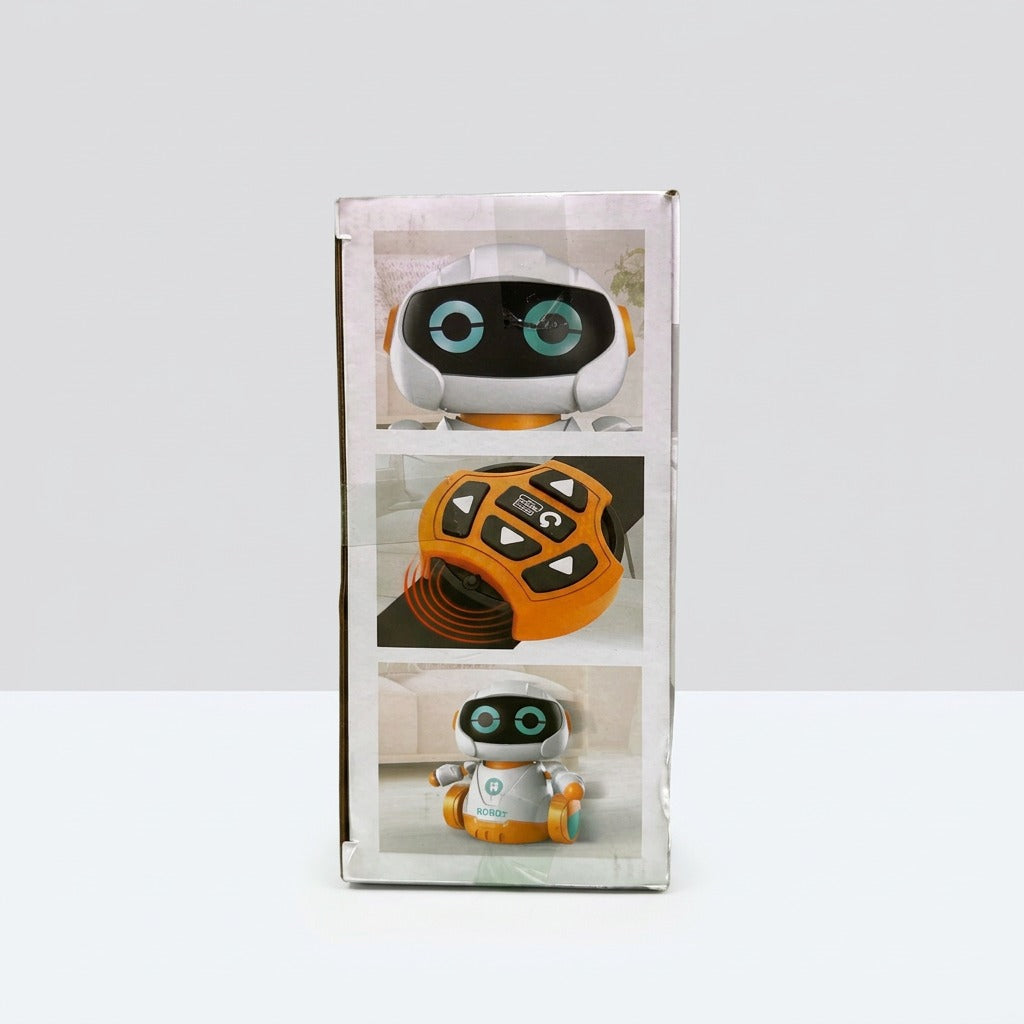 Close-up of the robot's head and articulated arm with the shop sticker reading HT R/C ROBOT-620-2