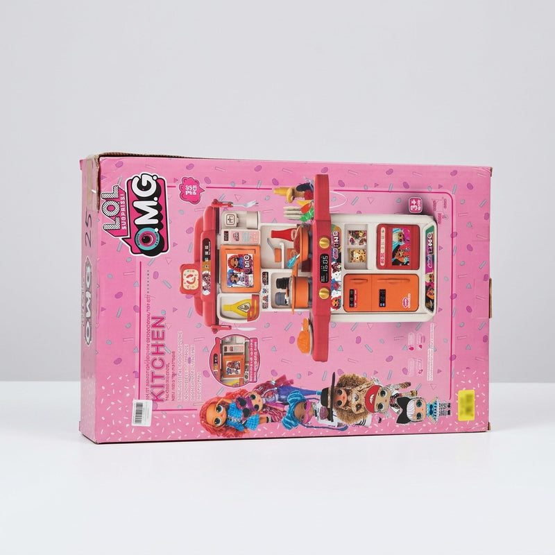 Close-up of the shop price sticker reading O.L OMG Kitchen Set (L) 44201 Rs. 5,879.26