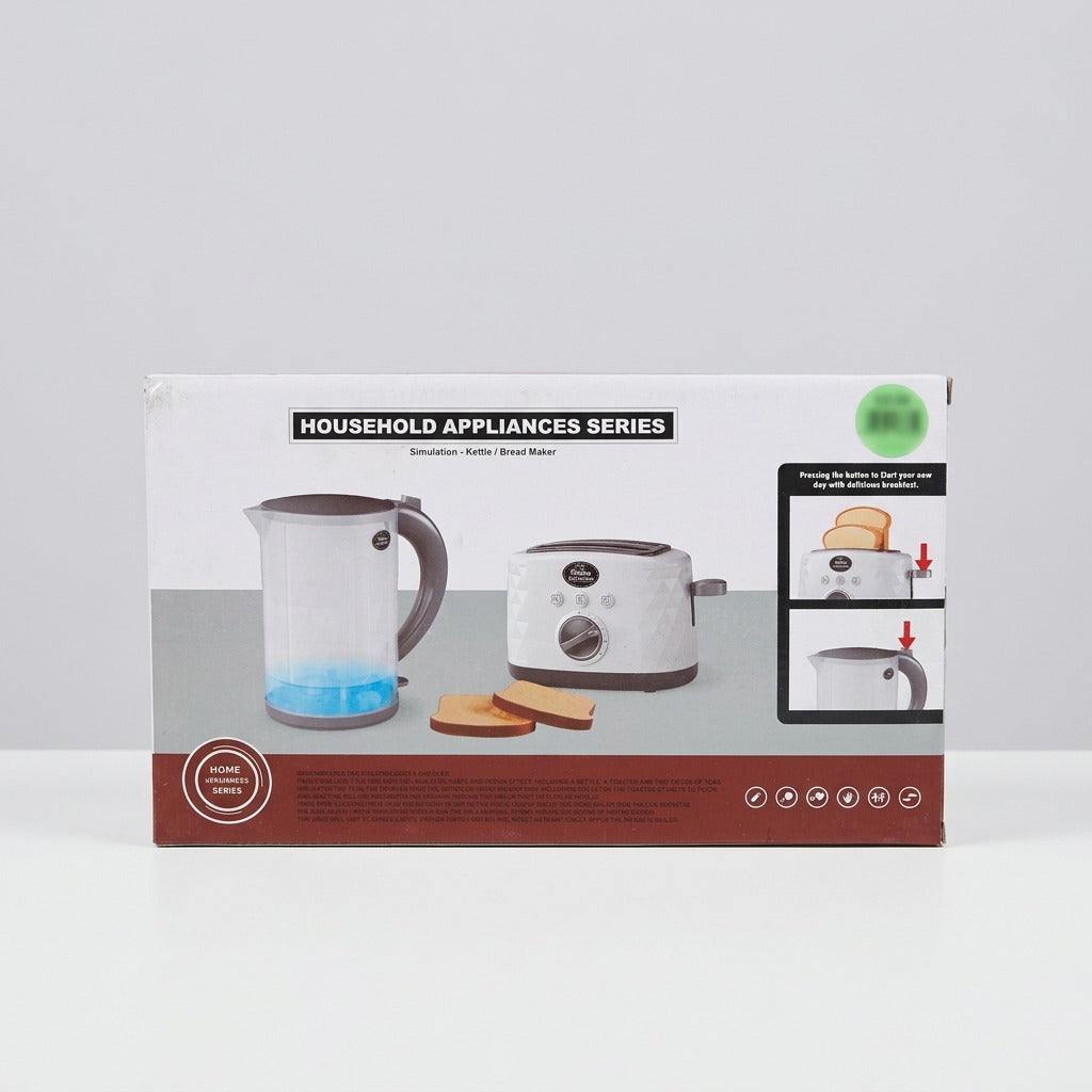 Back of the box showing the kettle and toaster side by side with the battery-replacement steps